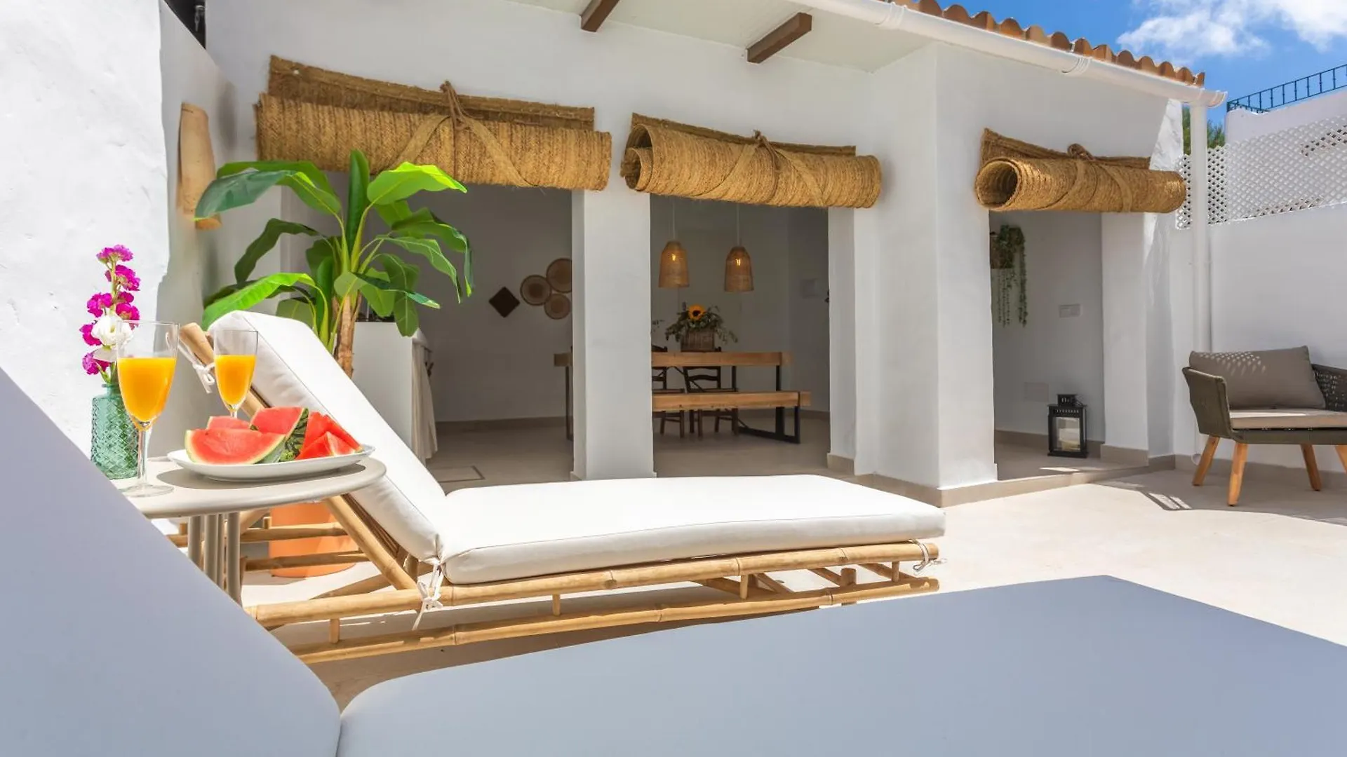 דירות טריפה Espectacular Adosado - Patio, Piscina & Office ספרד